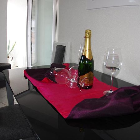 מאקרסקה Apartments Lux חדר תמונה