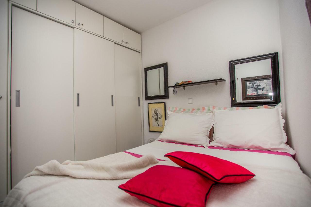 מאקרסקה Apartments Lux מראה חיצוני תמונה